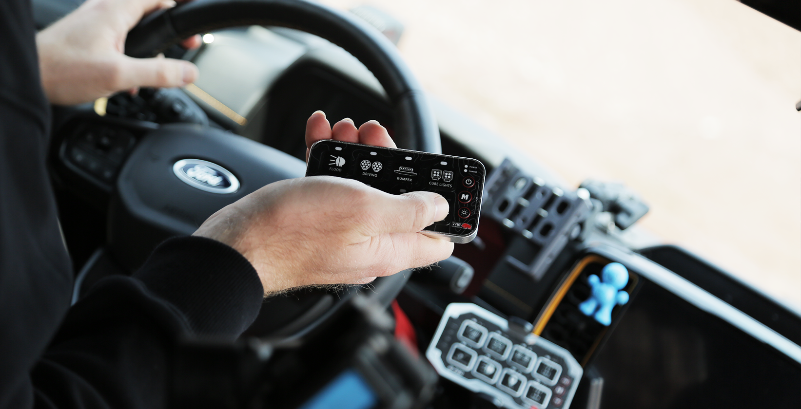 DISCOVER,EXPLORE,ADVENTURE